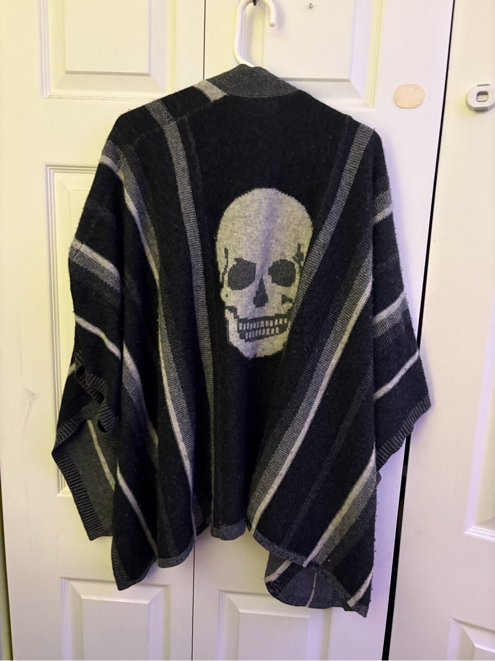 Women’s Black & Gray Skull Knit Poncho Sweater